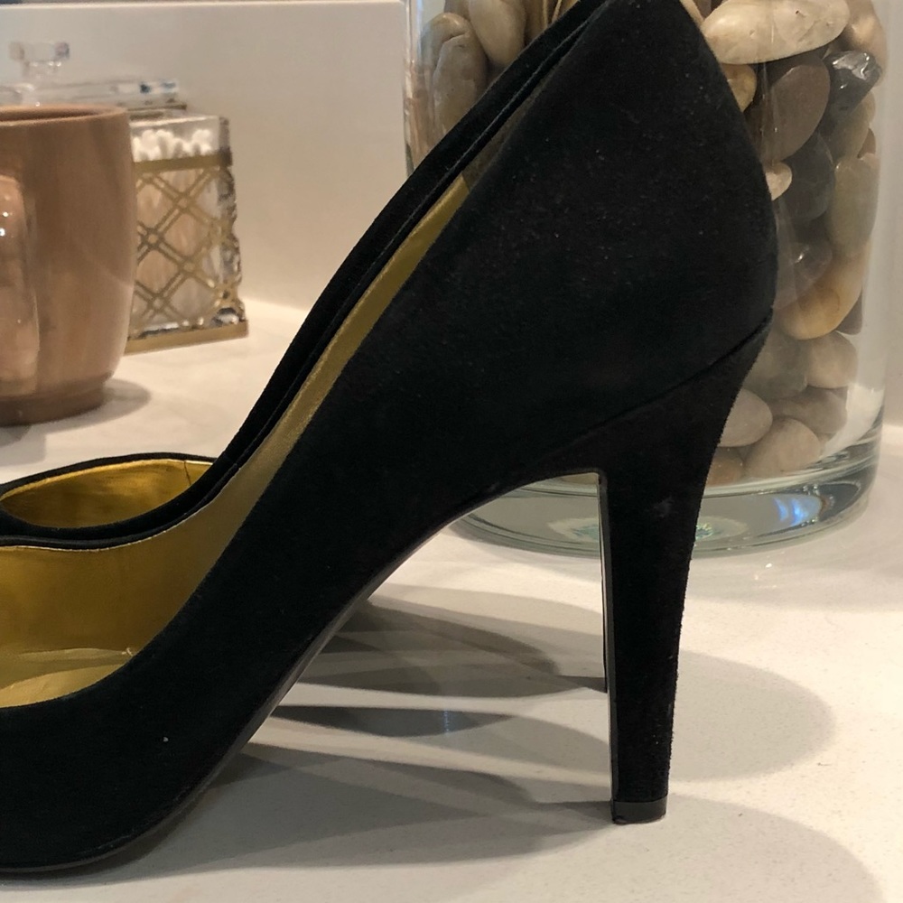Ralph Lauren Black Suede Pump